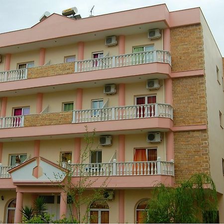Nuovo Sun Golem Hotel Golem  Exterior photo
