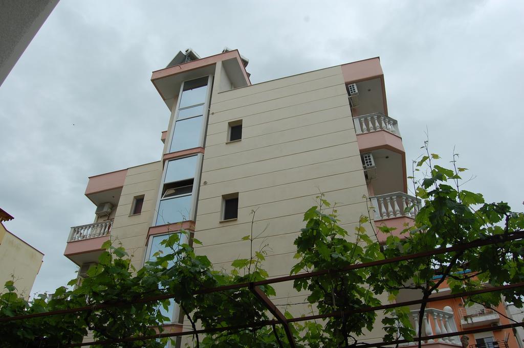Nuovo Sun Golem Hotel Golem  Exterior photo