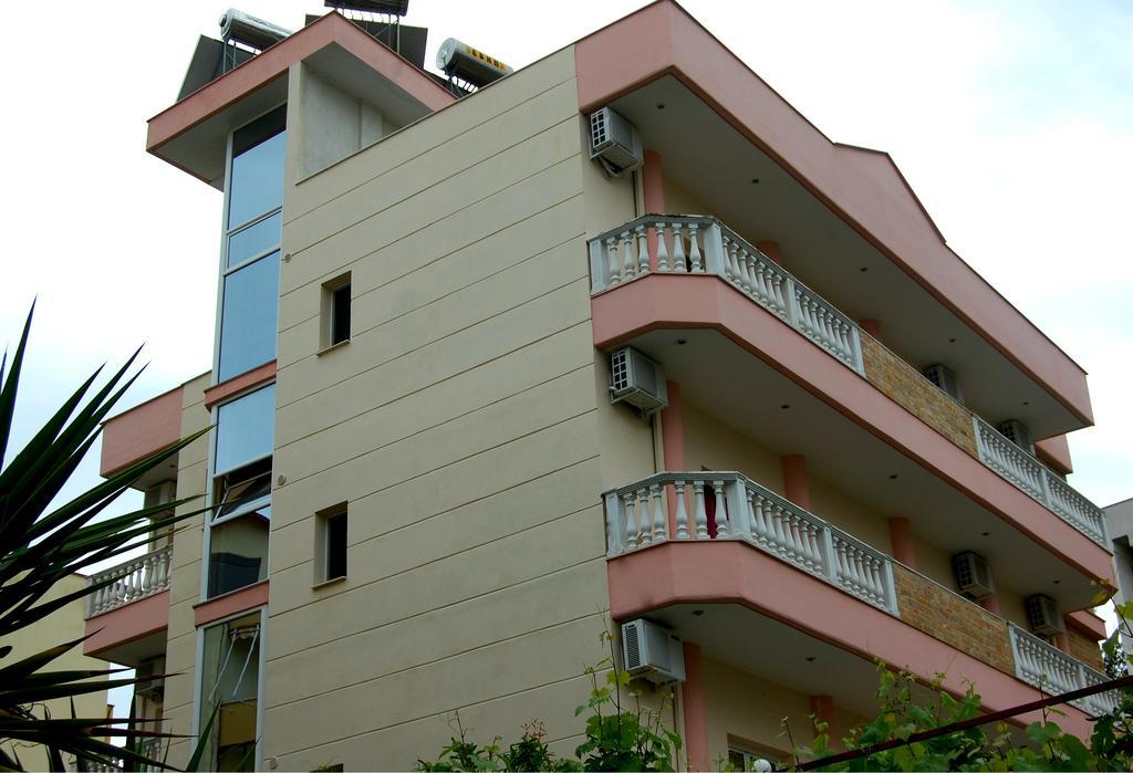 Nuovo Sun Golem Hotel Golem  Exterior photo