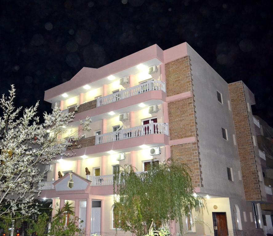 Nuovo Sun Golem Hotel Golem  Exterior photo